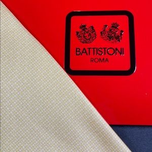 NWOT with Original Packaging Hand-sewn 100% Silk Battistoni Tie  Made in Italy